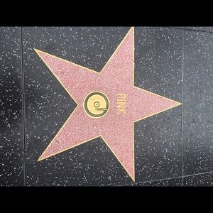 Meet your Posher, Julie